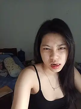 Snapshot of Katanh chatting on 05.14.26 Katanh online show from 05.14.26
