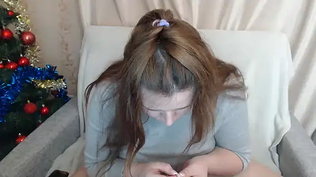 Snapshot of AdelinaLawson chatting on 01.20.25 AdelinaLawson online show from 01.20.25