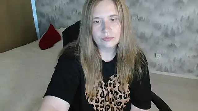 Snapshot of AdelinaLawson chatting on 07.12.26 AdelinaLawson online show from 07.12.26