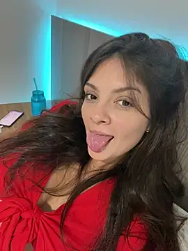 Danielaeliana online show from 02.05.26