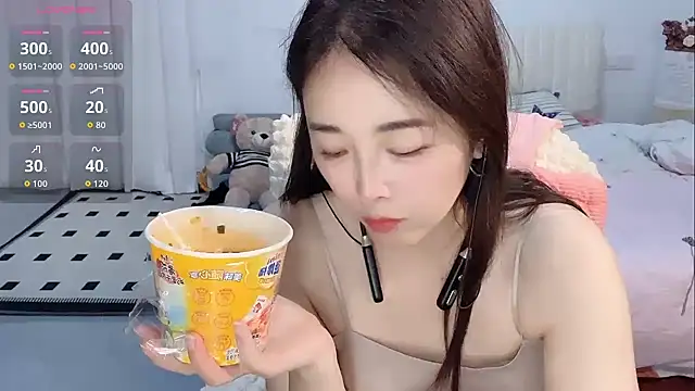 Xiali-166 online show from 11.05.25