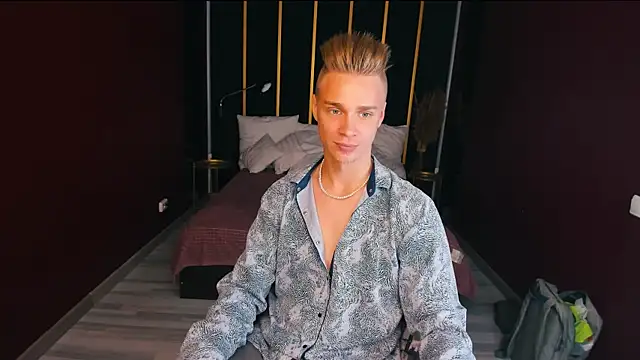 LawrenceMiles online show from 09.21.25