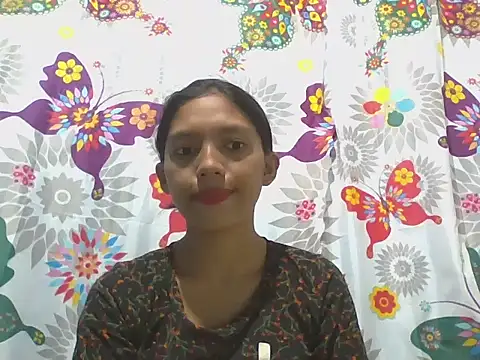 Snapshot of preggymom19 chatting on 09.10.25 preggymom19 online show from 09.10.25