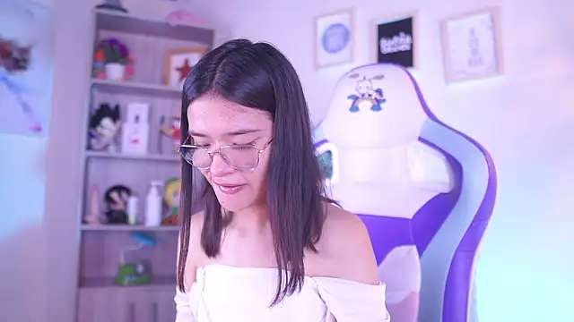 Lana Dreams  online show from 02.12.26