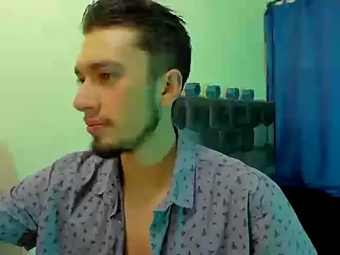 Snapshot of theostone chatting on 09.17.25 theostone online show from 09.17.25