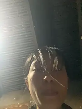 EmLy02 online show from 09.13.25