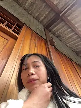 EmLy02 online show from 02.14.26