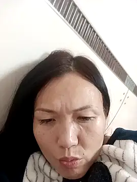 Joanna1122 online show from 10.25.25