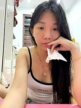 Miumieu online show from 09.23.25