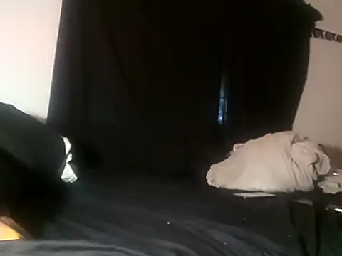 Snapshot of LusciousKandy chatting on 06.18.26 LusciousKandy online show from 06.18.26