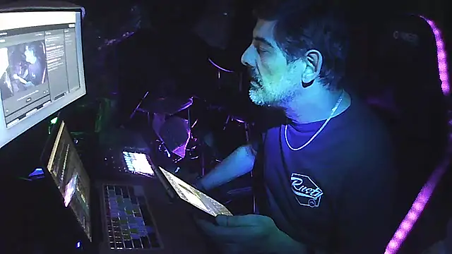 Rod Contreras ARG online show from 11.08.25