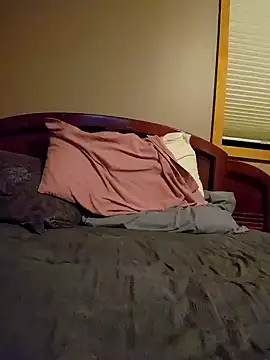 Dillybar41 online show from 10.13.25