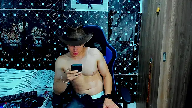 javiersexymann online show from 02.17.26