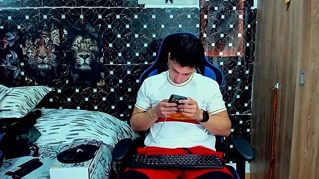 javiersexymann online show from 02.20.26