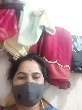 Snapshot of JULEE-740 chatting on 11.08.25 JULEE-740 online show from 11.08.25