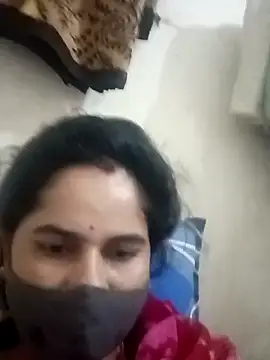 Snapshot of JULEE-740 chatting on 11.11.25 JULEE-740 online show from 11.11.25