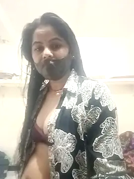 Snapshot of JULEE-740 chatting on 12.05.25 JULEE-740 online show from 12.05.25