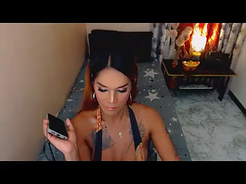 Snapshot of AnacondaSaint chatting on 06.27.26 AnacondaSaint online show from 06.27.26