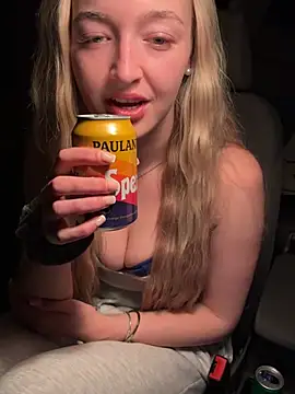 emilypeperoni online show from 04.19.26