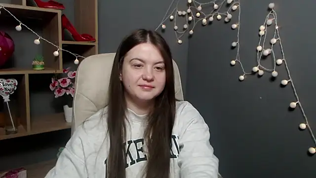 MavkaCute online show from 02.10.26