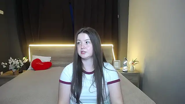 Snapshot of MavkaCute chatting on 07.16.26 MavkaCute online show from 07.16.26