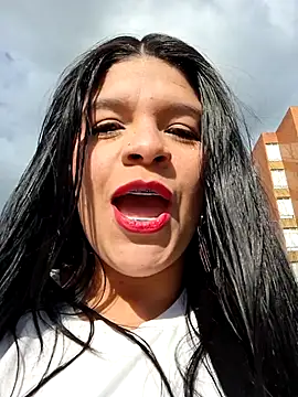 Eiimy pretty online show from 09.29.25