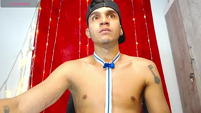 Angel latinboy online show from 02.12.26