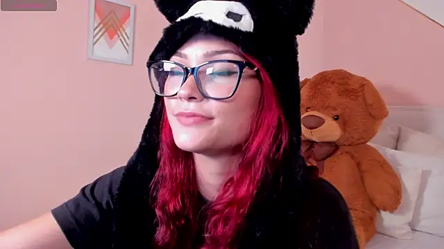 mae lyra online show from 02.20.26