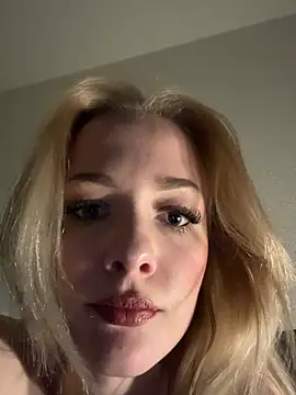 DaryaDoll online show from 03.29.26