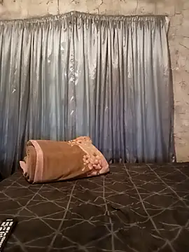 small D94 online show from 02.18.26