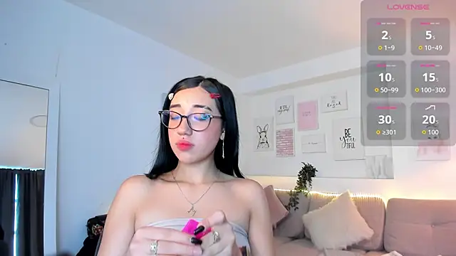 Miacorner  online show from 11.11.25