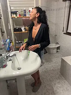 eddivad6974 online show from 09.19.25