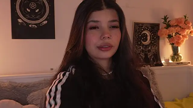 sophieee art online show from 10.19.25