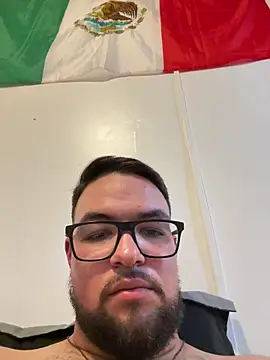 Snapshot of javier_89ER chatting on 07.01.26 javier 89ER online show from 07.01.26