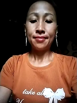 cute love00 online show from 09.09.25