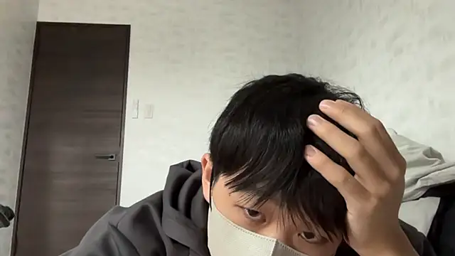 Snapshot of akkan_6868 chatting on 10.31.25 akkan 6868 online show from 10.31.25