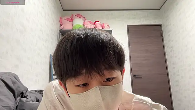 Snapshot of akkan_6868 chatting on 11.10.25 akkan 6868 online show from 11.10.25