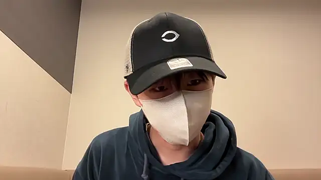 Snapshot of akkan_6868 chatting on 11.25.25 akkan 6868 online show from 11.25.25