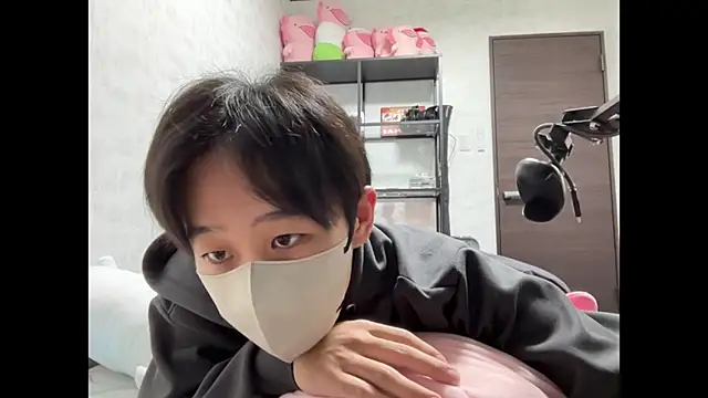 Snapshot of akkan_6868 chatting on 12.04.25 akkan 6868 online show from 12.04.25