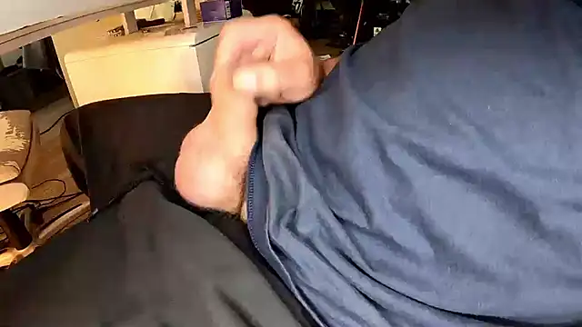 hornysmallcockgermany online show from 10.20.25