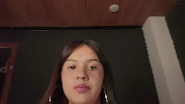 gigifontaine   online show from 09.28.25