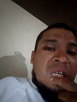 Snapshot of xxanonkmocogelons chatting on 10.05.25 xxanonkmocogelons online show from 10.05.25