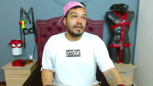 Snapshot of Stevens_db chatting on 09.22.25 Stevens db online show from 09.22.25