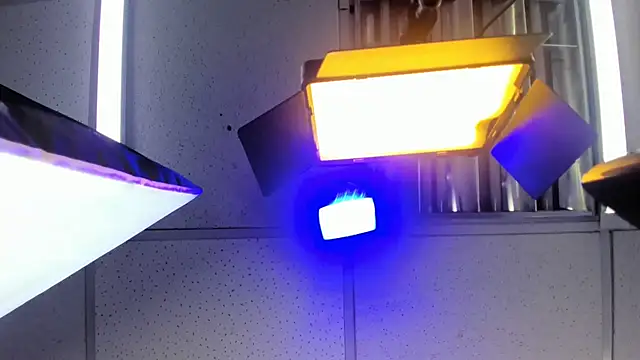 Aisha hotts777 online show from 03.18.26