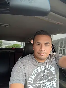 JuanStrong639 online show from 04.17.26