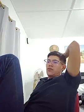 Snapshot of Ajhg98 chatting on 02.25.26 Ajhg98 online show from 02.25.26