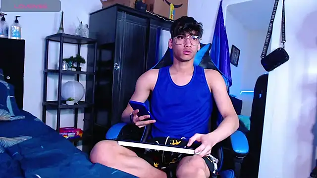 Gael Jones online show from 10.09.25