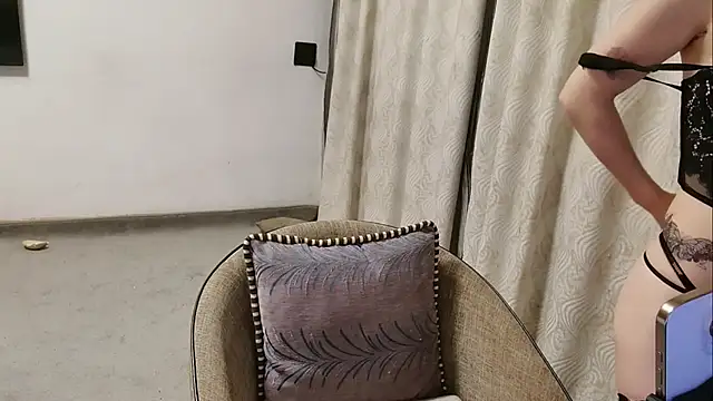 Shi luo2025 online show from 09.12.25