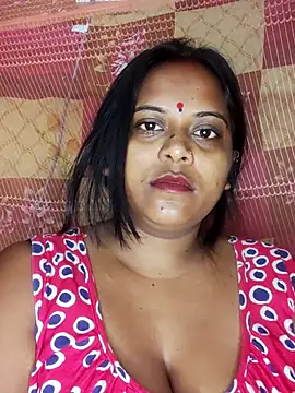 Snapshot of Hot-Show2 chatting on 10.12.25 Hot-Show2 online show from 10.12.25