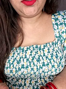 indian-hotmilfs online show from 04.21.26